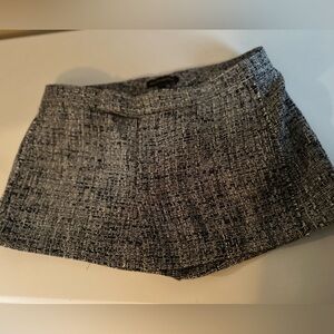 Banana republic women’s shorts size 6
